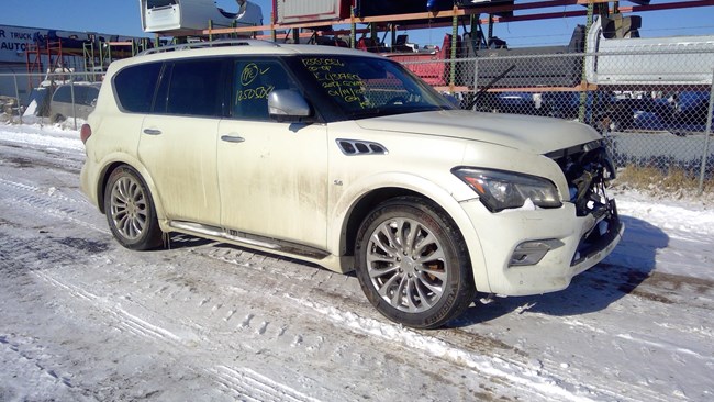 J26025, 17 Infiniti, 5.6L.jpg