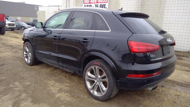 J26042, 18 Audi Q3, 2.0L Turbo.jpg