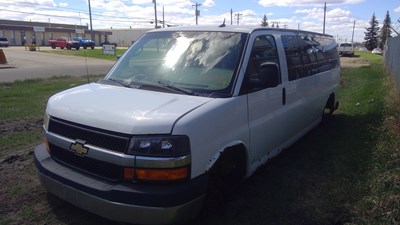 J26068, 12 Express3500, 6.0L.jpg