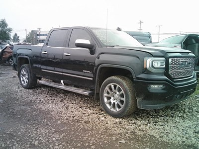 J26093, 18 Sierradenali1500, 6.2L.JPG